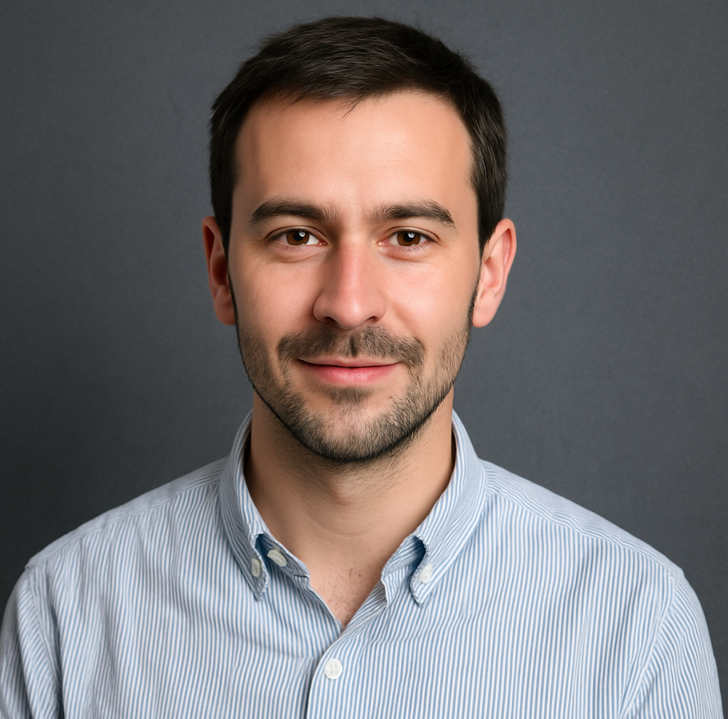 Retrato profesional de Sergi Vidal, director técnico de Brandora.